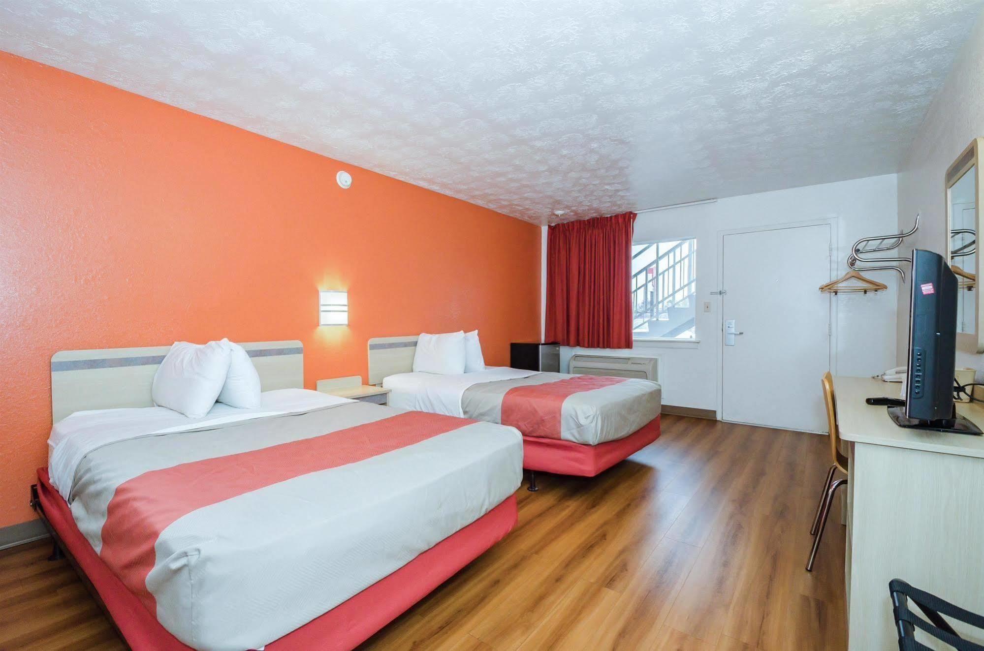 Motel 6-Commerce, Ga Luaran gambar