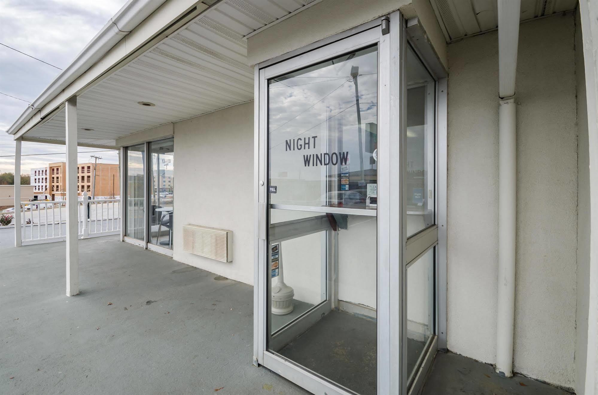 Motel 6-Commerce, Ga Luaran gambar